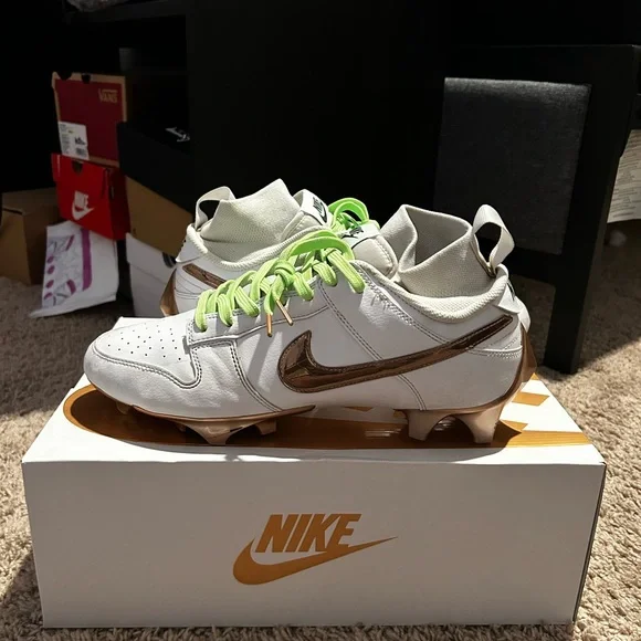 football cleats US9.5 Kyler Murray 箱あり New NIB Nike Vapor Edge Dunk Kyler Murray TD Football Cleats